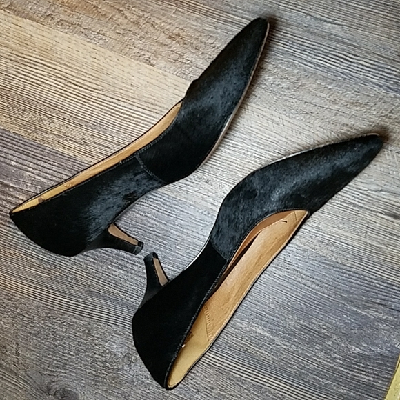 Clarks Black Leather Hair Size 8.5 pumps heels - Picture 5 of 16